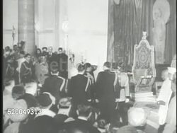 1950: REPUBLIC OF INDIA: * VS Various officials attending ceremony, other attendees, Indian speaker standing, speaking (SOT), '...the 26th day of January, 1950... India shall be a sovereign, democratic, republic.' Instructional Video