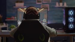 I WONDER - How Can You Stay Safe Online? Instructional Video