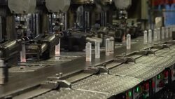 CLEAN : In Germany, gas crunch pushes glass-maker to the brink News Clip