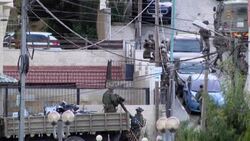 CLEAN : Israeli forces raid offices of Palestinian NGOs in Ramallah News Clip