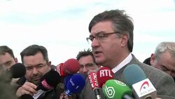 CLEAN : Concerns on fuel leak as Spanish ship hits News Clip