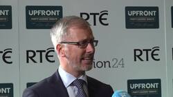 Leaders arrive for election debate at RTE News Clip