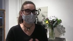 VOICED : La subasta de Neruda naufraga tras las dudas surgidas sobre algunas piezas News Clip