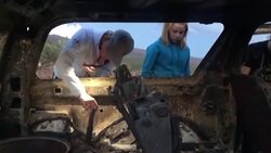 VOICED : Mormones inician funerales para despedir a víctimas de ataque en México News Clip