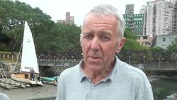 CLEAN : British boating enthusiast helps clean up river in Taiwan News Clip