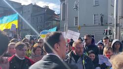 Leo Varadkar attends protest in Dublin against Russian invasion of Ukraine News Clip
