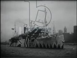 RESEARCH IMW 878644 US troops leave to join war on board the Leviathan Stock Footage