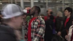 VOICED : Trabajadores del New York Times, en huelga por disputa salarial News Clip