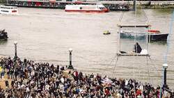 David Blaine: The Celebrity Magician and Endurance Artist Instructional Video