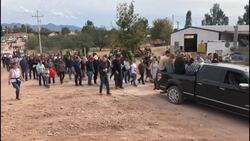 CLEAN : Mormon community bury relatives killed in an ambush in north Mexico News Clip