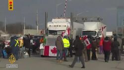 Canada police arrest holdout protesters at US-Canada bridge News Clip