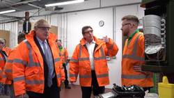 PM visits broadband training centre News Clip