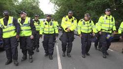 Anti-racism demonstrators gather for counter-protest at Epping hotel News Clip