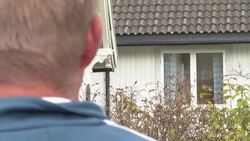 CLEAN : Norway attack: Suspect's neighbour describes him as "lonely" and "angry looking" News Clip