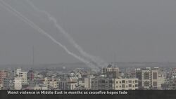 10 civilians killed in Gaza as fighting ramps up News Clip