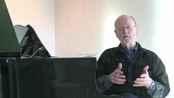 VOICED : Una opera cuenta historia de amor entre d News Clip