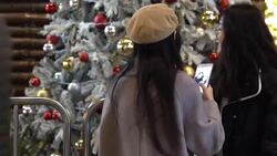 CLEAN : Shanghai rings in holiday cheer with light, Christmas markets News Clip