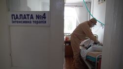 ONLYONAP Ukraine medics forced to improvise PPE News Clip