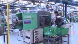 CLEAN : France: Faced with inflation, the Meccano construction toy company is building its solutions News Clip