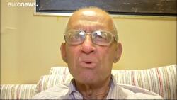 Greece wildfires: Seven hundred people rescued by boat News Clip