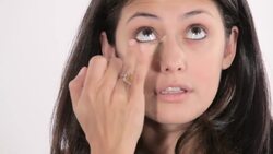 How to Apply Concealer Instructional Video