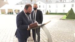 CLEAN : French left celebrate 40th anniversary of Mitterrand election (2) News Clip