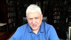 Omicron Wave Will Roll Through Economy: NYU's Caplan News Clip