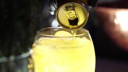 Do Pepsi, Coke and Other Cold Drinks Contain Caffeine? Instructional Video