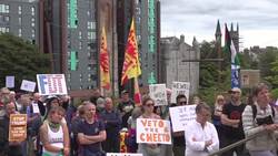 Hundreds of anti-Trump protesters gather in Aberdeen News Clip
