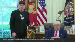 Elon Musk gets Oval Office send-off from Trump News Clip