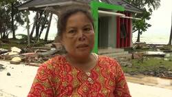 Indonesians asked to avoid coast in tsunami-hit areas Instructional Video