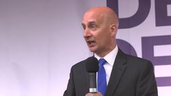Lord Adonis addresses crowds at the People's Vote rally at Westminster News Clip