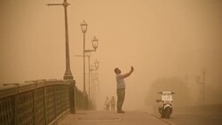 VOICED : Nueva tormenta de arena en Irak News Clip