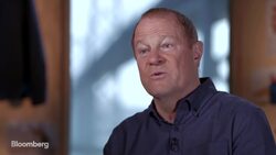 Gap CEO Art Peck on Brand Portfolio and Online Business News Clip