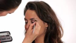 How to Do a Sultry Smokey Eye Instructional Video