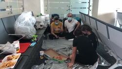 VOICED : Sala 147, el limbo de una familia cubana en el aeropuerto de Panamá News Clip