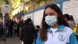 VOICED : Con "emoción y nervios", estudiantes mexicanos vuelven a las aulas News Clip