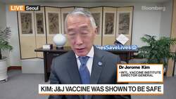 Need to Continue Wearing Mask After Vaccination, Doctor Says News Clip
