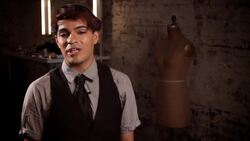 How to Do Halloween Makeup with Kenneth Llambelis Instructional Video