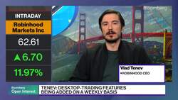Robinhood CEO weighs in on a Blockbuster Quarter News Clip
