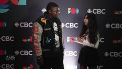 Fit Check with Zihan: Festival fashion News Clip