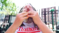 Inside the stomach of a champion, Crazy Legs Conti's competitive eating journey Instructional Video