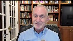 Researchers find strong relationships protect long-term health and happiness News Clip