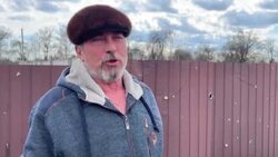 CLEAN : Ukraine villagers claim Russian soldiers used them as 'human shields' News Clip