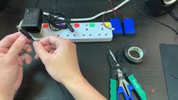 Modding 4 x 7.4v 18650 Lithium Ion Battery w/Barrel Wire Instructional Video