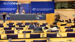 Hungary plans new border fence to stop migrants News Clip