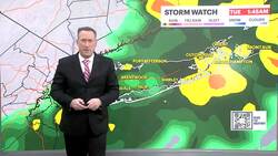 STORM WATCH: Cloudy skies and light drizzle before thunderstorms hit Long Island News Clip