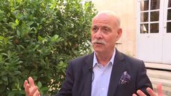 CLEAN : US economic theorist Jeremy Rifkin on the end of the fossil fuel era News Clip