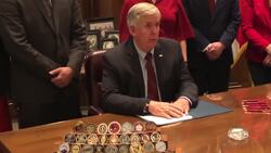 Missouri governor signs restrictive abortion bill Instructional Video