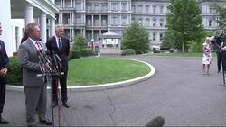 Bipartisan mayors at WH urging background checks News Clip